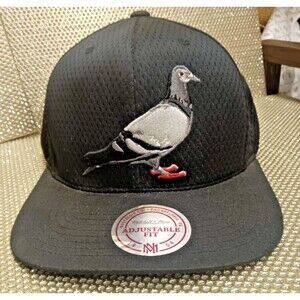 Mitchell & Ness Staple Pigeon Snap back Adjustable Hat Black VERY RARE